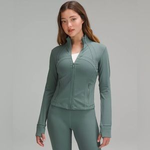 NWT Lululemon Ribbed Nulu Cropped Define Jacket Green Jasper 8